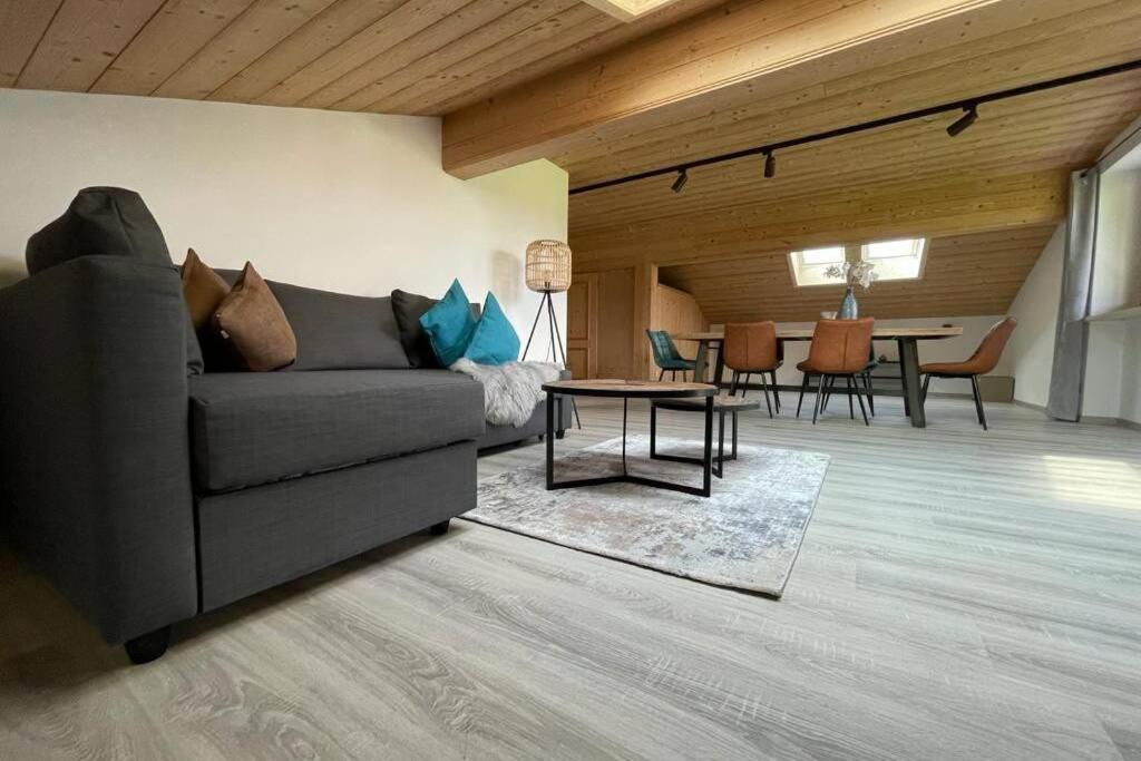 Gemuetliche Ferienwohnung Im Dg Am Tegernsee - Bergblick, Ruhe & Ganz Viel Platz Bad Wiessee Exterior foto